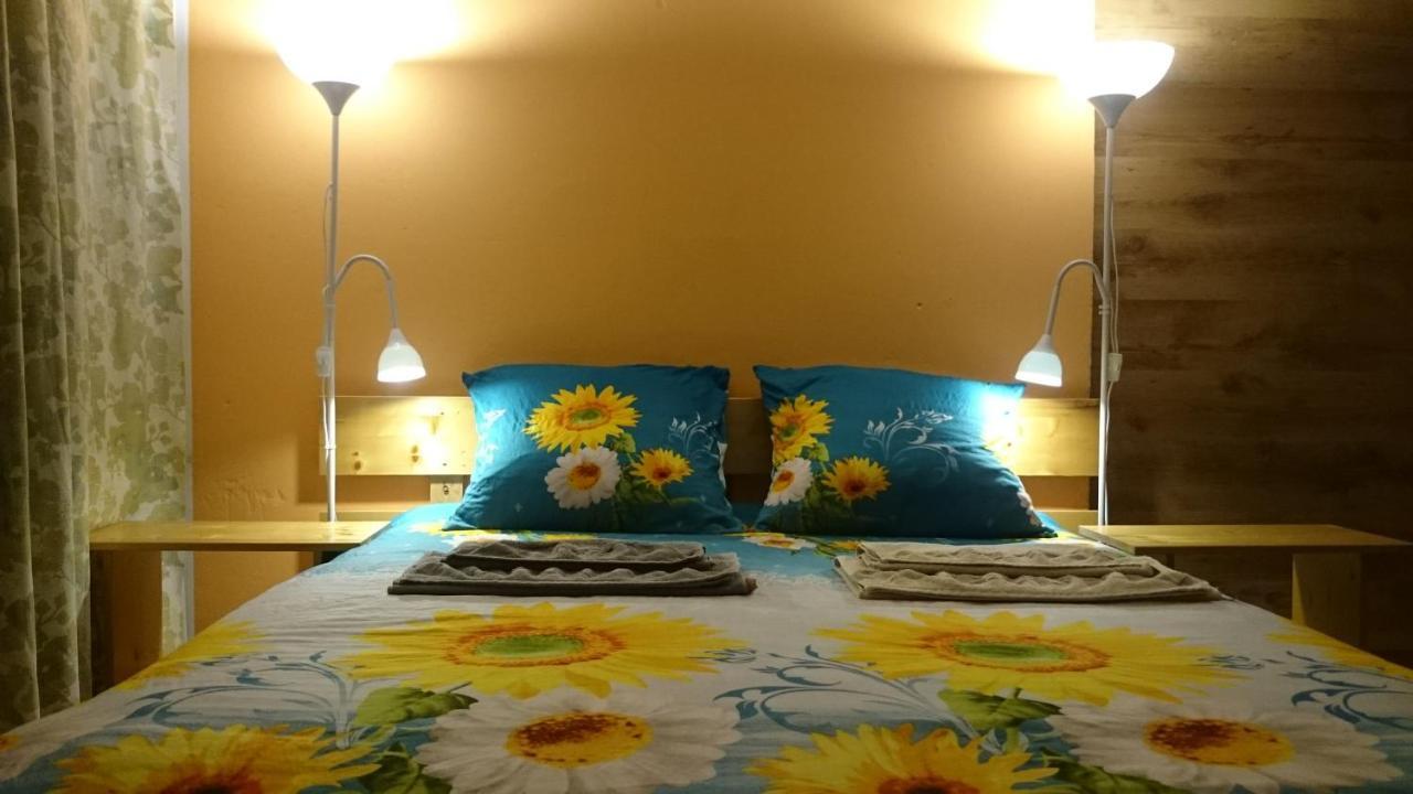Willow Apartments Limbazi Kültér fotó