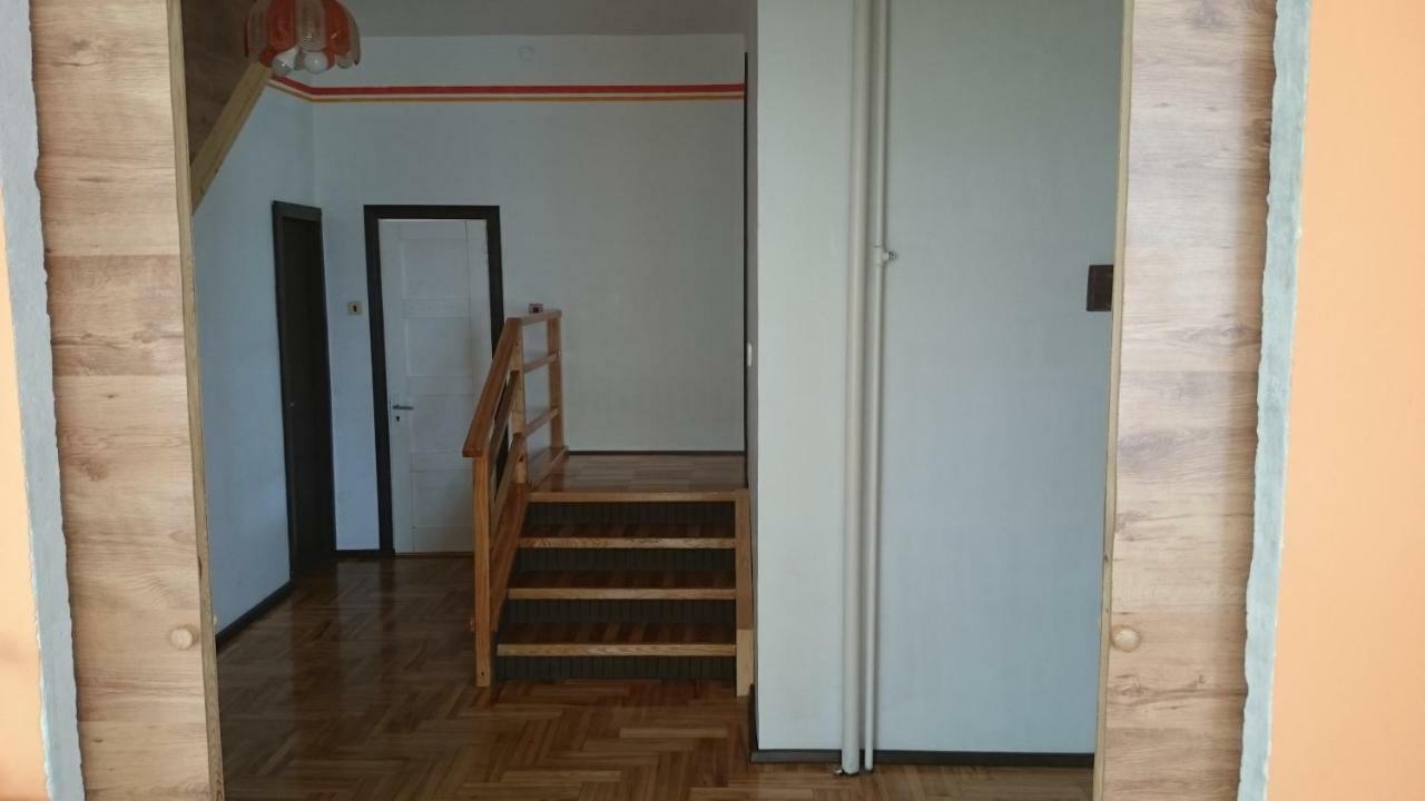 Willow Apartments Limbazi Kültér fotó